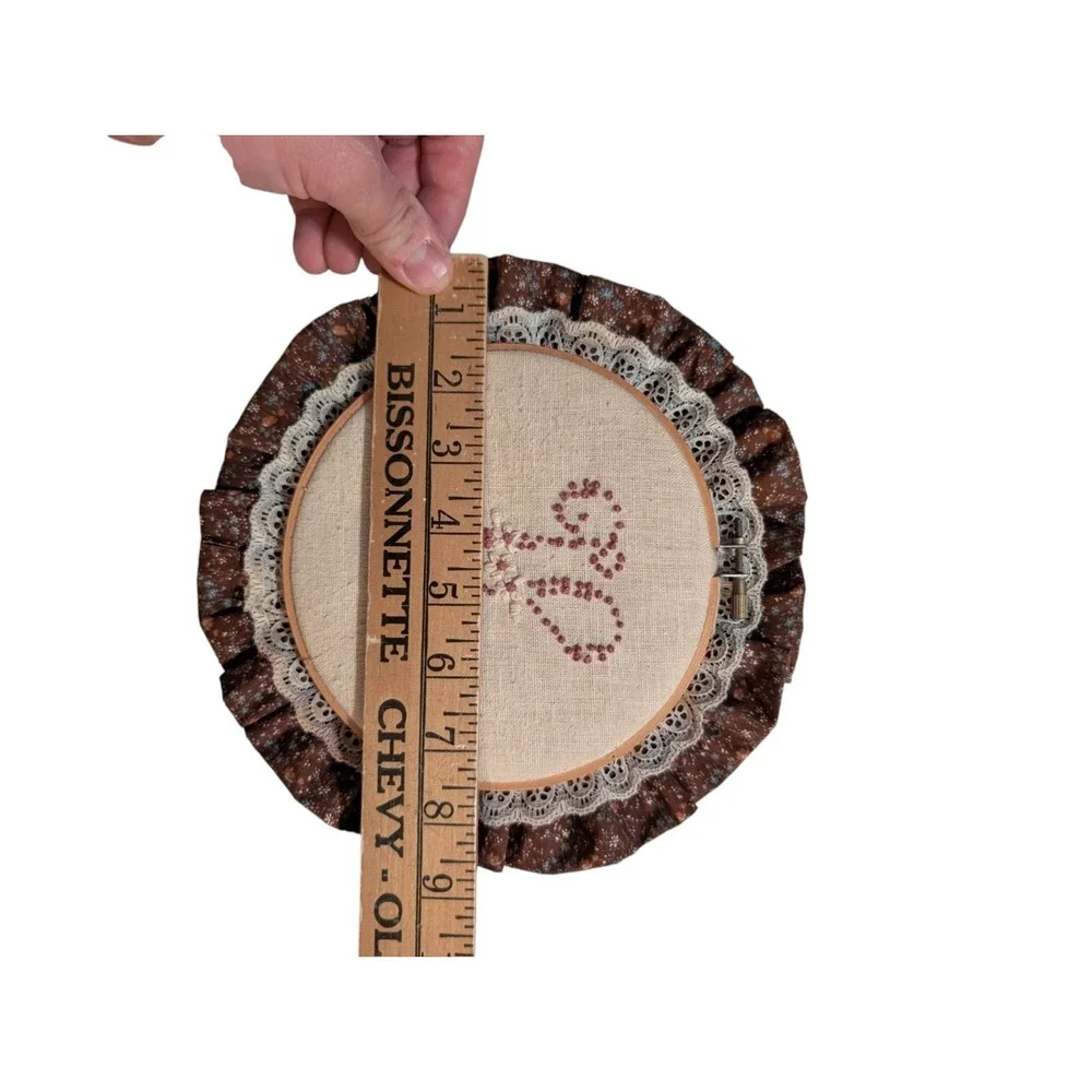 Vintage Embroidery Hoop Wall Art Monogram H Lace Ruffle Brown Floral 9